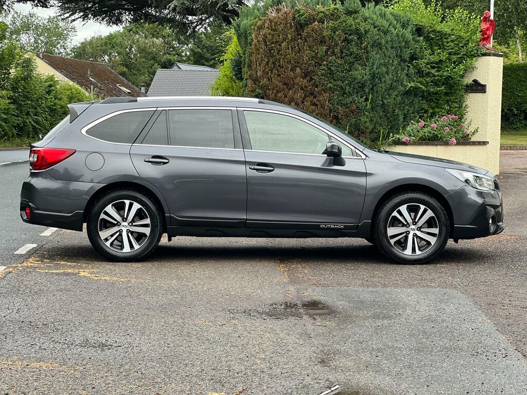 Subaru Outback Touring Black #17