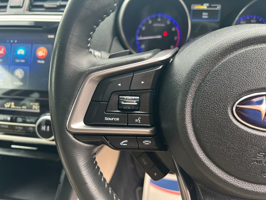 Subaru Outback Touring Black #38
