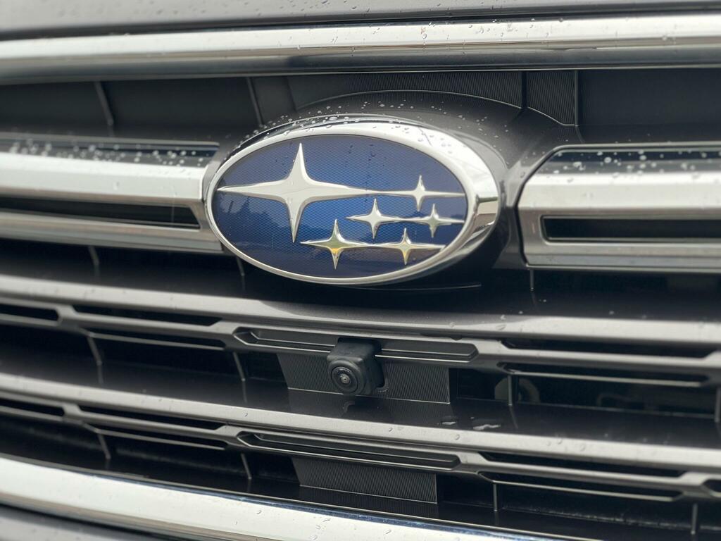 Subaru Outback Touring Black #8