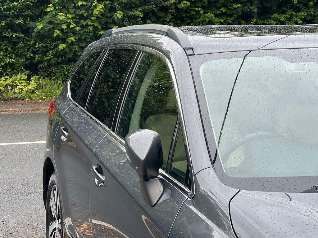Subaru Outback Touring Black #21