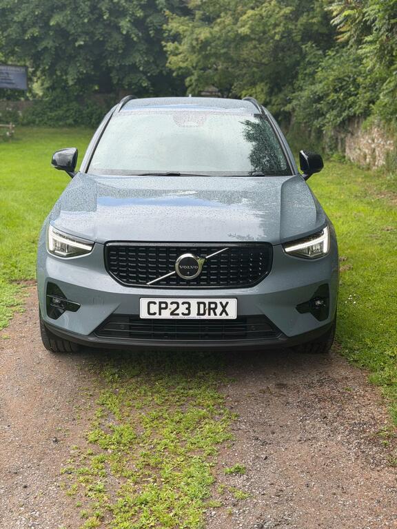 Volvo XC40 2.0 B3 Mhev Plus Dark Dct Euro 6 Ss Grey #2