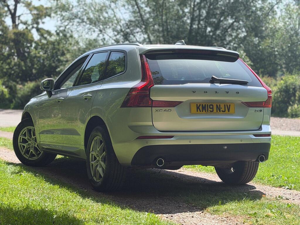 Volvo XC60 2.0 D4 Momentum Awd Euro 6 Ss KM19NJV Silver #4