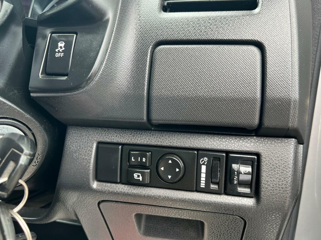 Isuzu D-Max Td Utah Vision Dcb Truckman No Vat Red #34