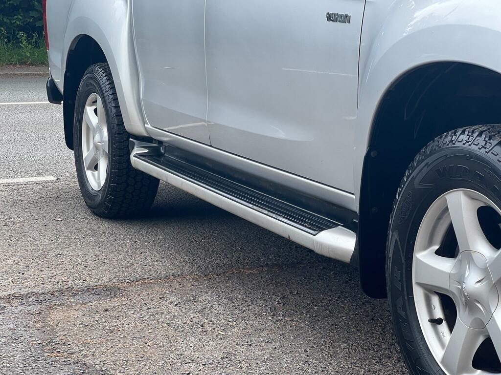 Isuzu D-Max Td Utah Vision Dcb Truckman No Vat Red #13