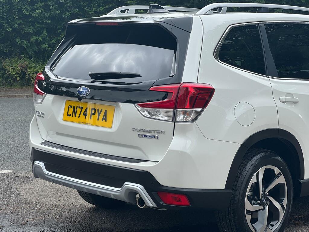 Subaru Forester 2.0I E-boxer Xe Premium Lineartronicrear Cam Grey #15