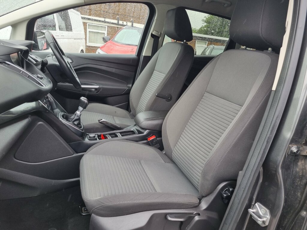 Ford C-Max 1.0 Ecoboost 125 Titanium Red #15