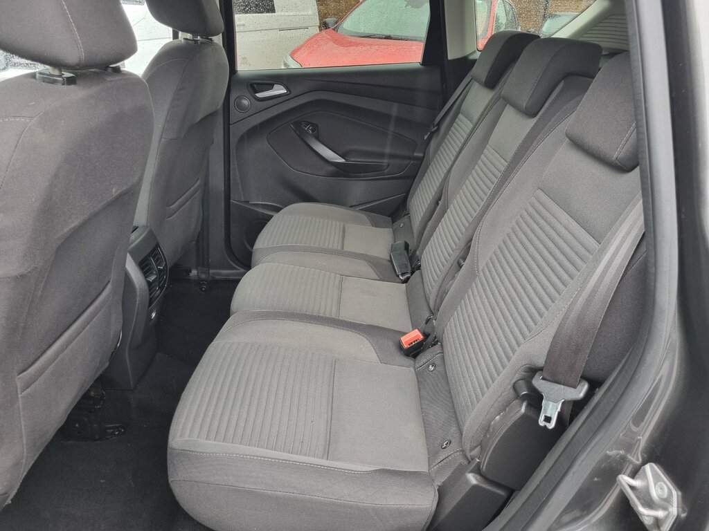 Ford C-Max 1.0 Ecoboost 125 Titanium Red #17