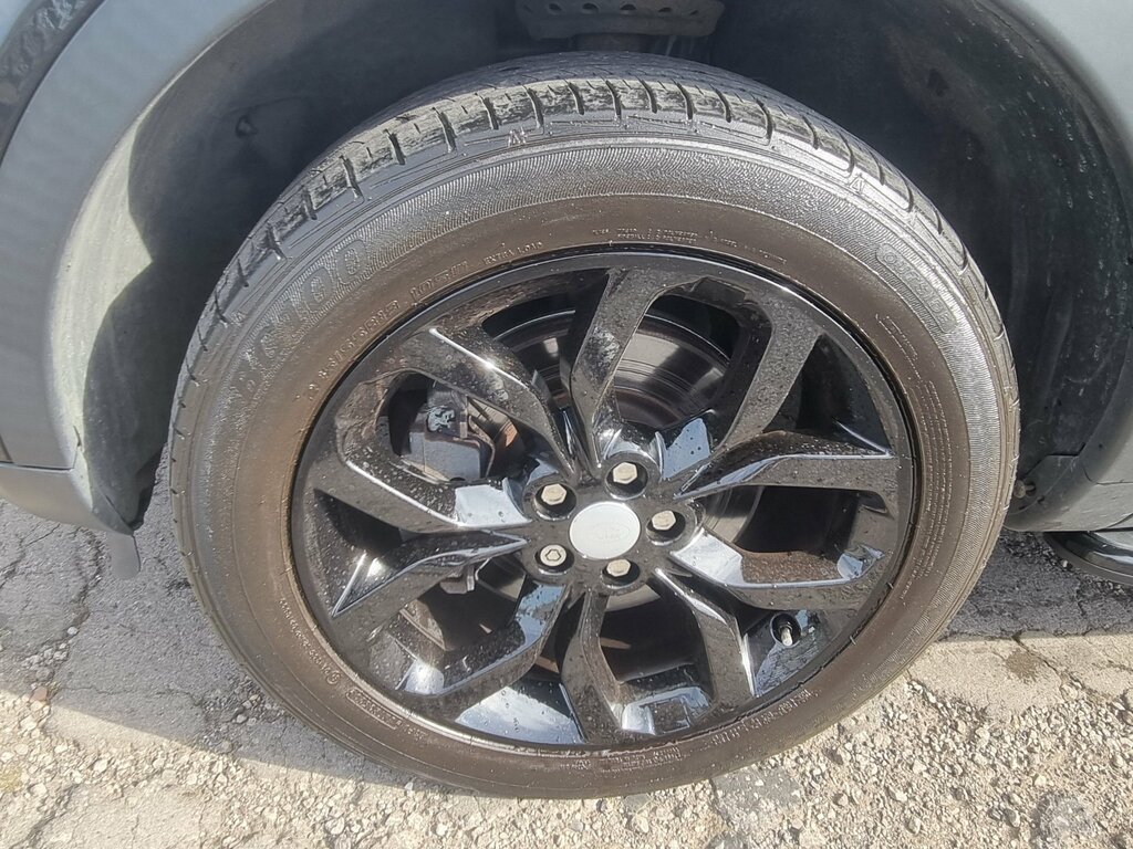 Land Rover Discovery Sport Se Tech Grey #13