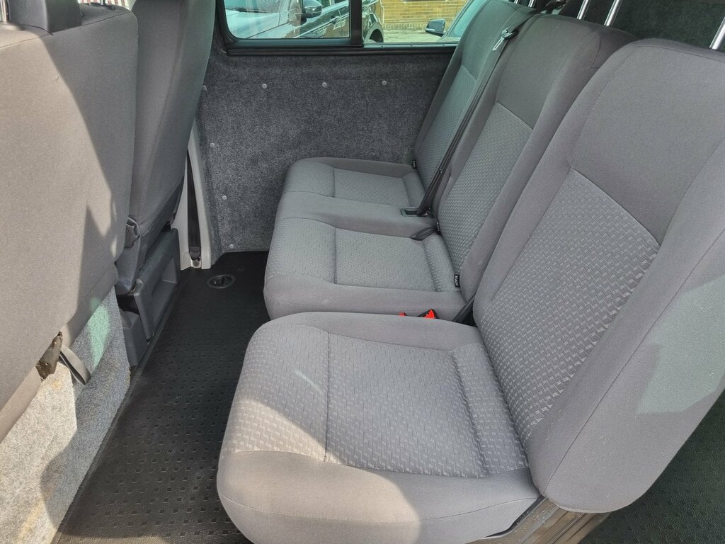 Volkswagen Transporter 2.0 T26 Tdi Trendline White #26