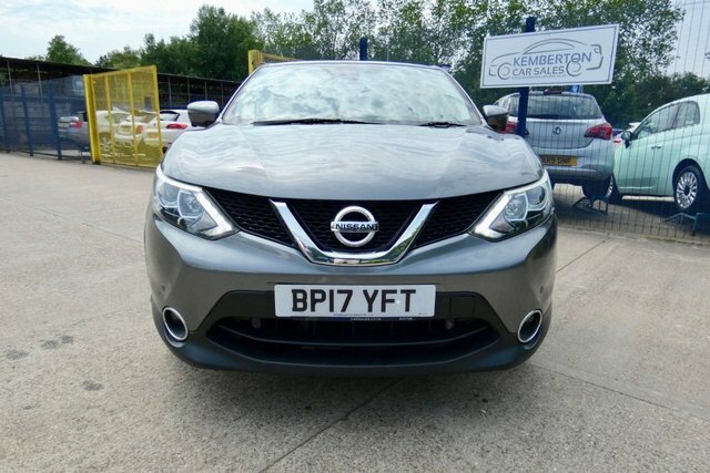 Nissan Qashqai 2017 1.5 Dci N-connecta Suv 2Wd Grey #2