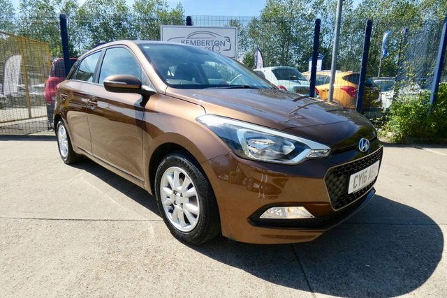 Hyundai I20 2016 1.2 Blue Drive Se Hatchback Brown