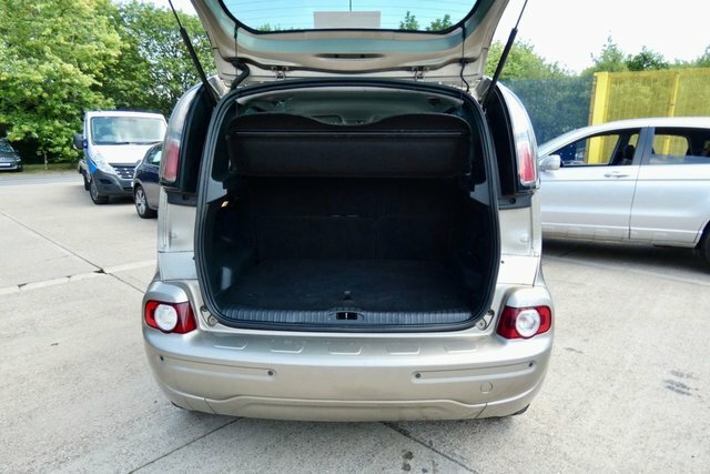 Citroen C3 Picasso 1.4L Vt Green #8