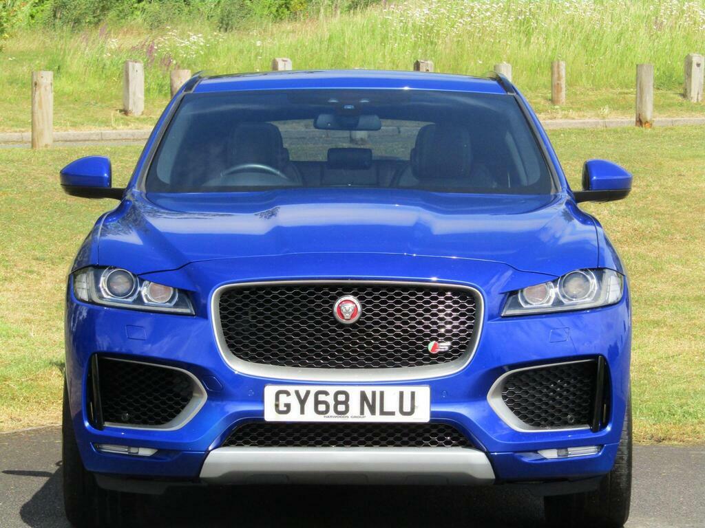 Jaguar F-Pace 2.0 R-sport Awd 177 Bhp Grey #35