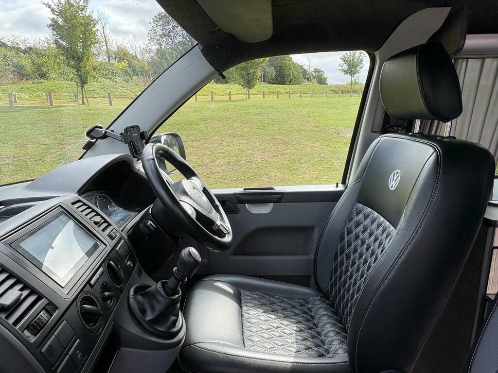 Volkswagen Transporter 2L T28 White #8