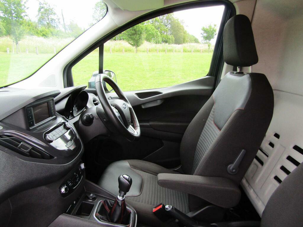 Ford Transit Courier Panel Van 1.5 Tdci Sport L1 Euro 6 202121 Grey #13