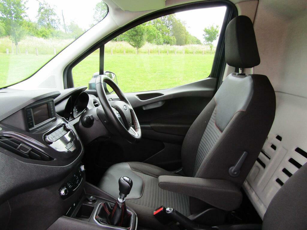 Ford Transit Courier Panel Van 1.5 Tdci Sport L1 Euro 6 202121 Grey #17
