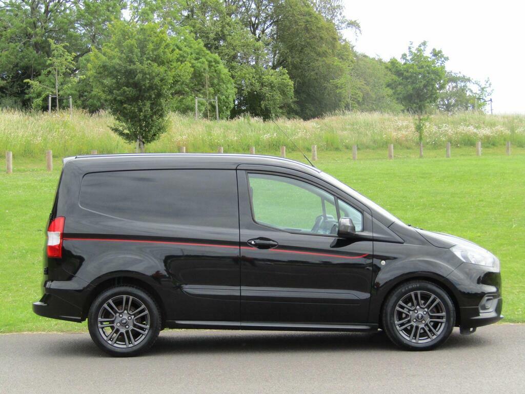 Ford Transit Courier 1.5 Tdci Sport L1 Euro 6 Black #6