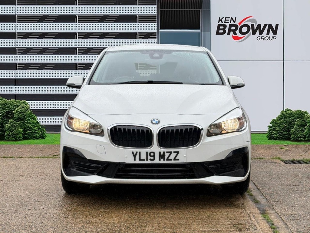BMW 2 Series Active Tourer 1.5 225Xe 7.6Kwh Sport Mpv Plug In Hybr White #4