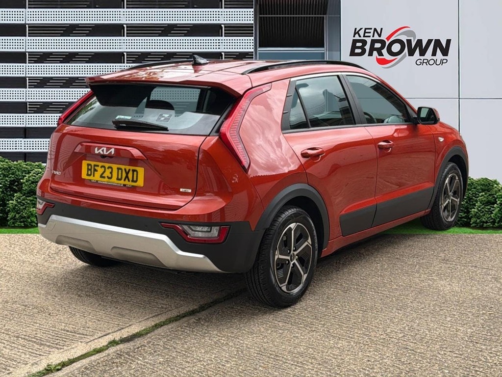 Kia Niro 1.6H Gdi 2 Suv Hybrid Dct BF23DXD Orange #5