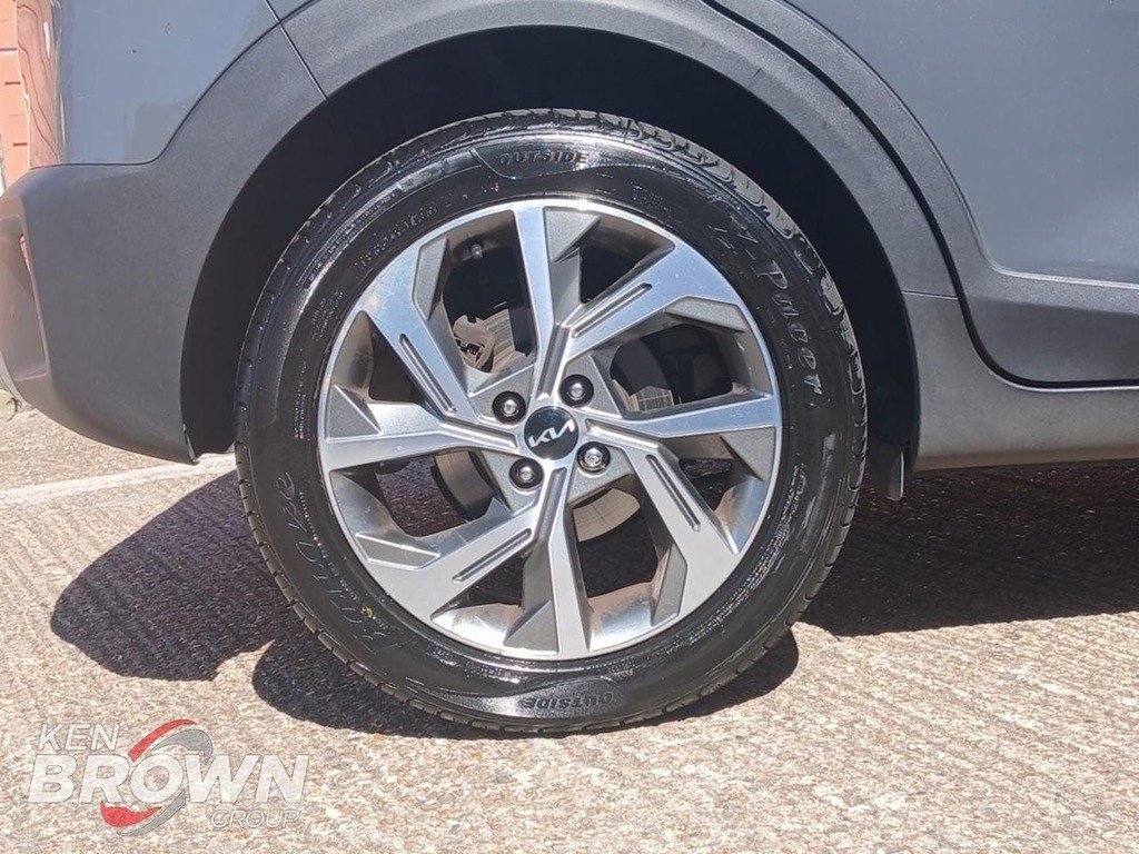 Kia Stonic 1L Connect White #10