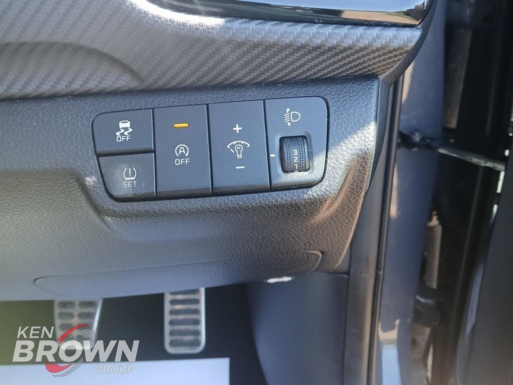 Kia Stonic 1L Connect White #19