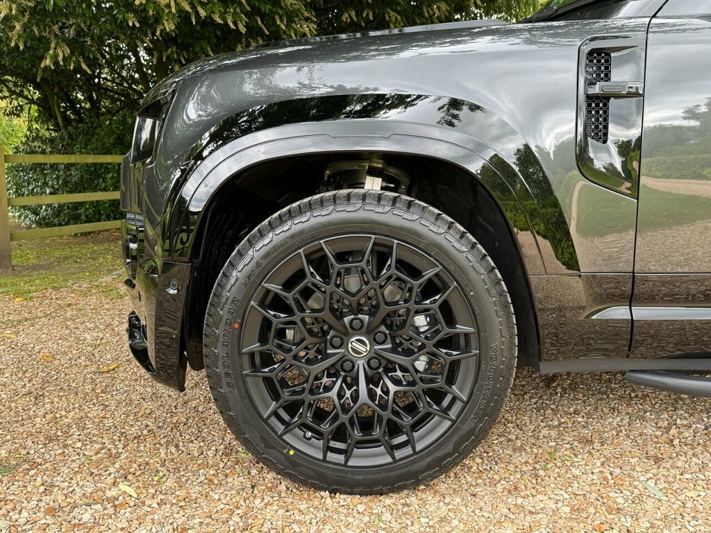 Land Rover Defender 110 Suv DR26QQQ Grey #4