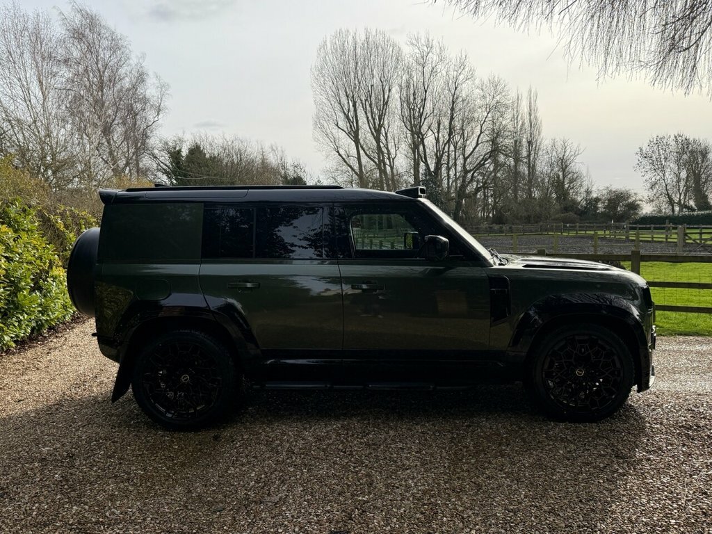 Land Rover Defender 110 Suv BK26QQQ Green #5