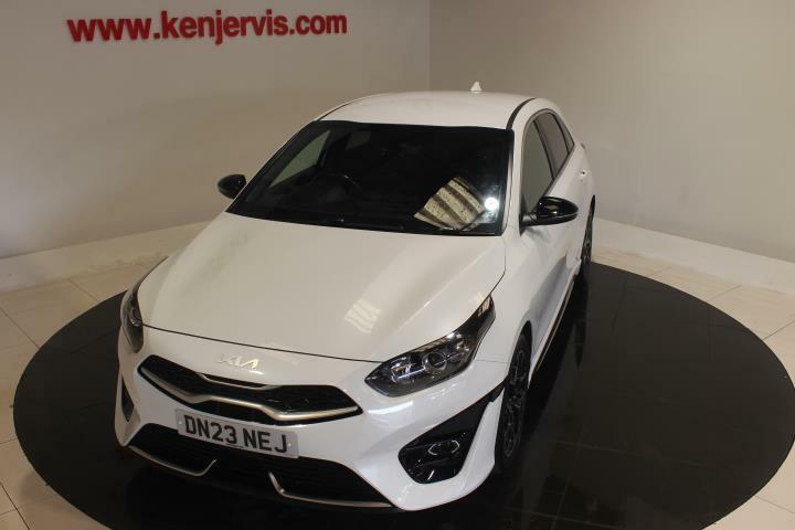 Kia Ceed 1.5 T-gdi Gt-line Hatchback Euro DN23NEJ White #2