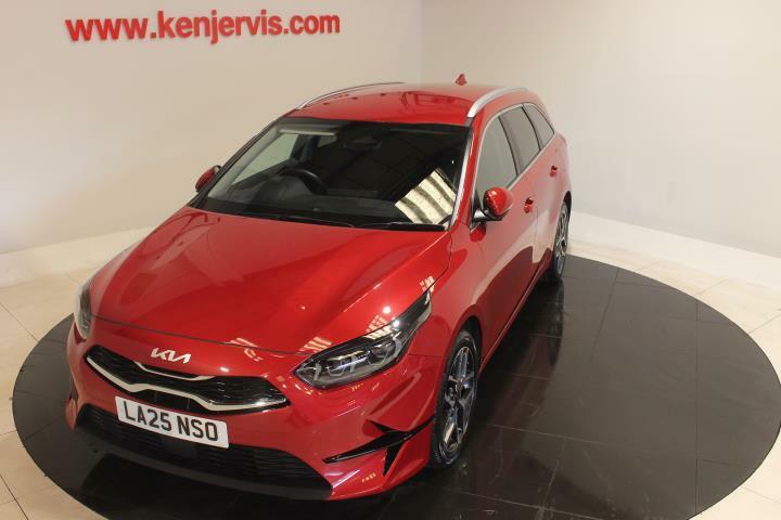 Kia Ceed 1.5 T-gdi 3 Sportswagon Dct Euro 6 Ss LA25NSO Red #2