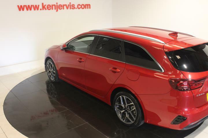 Kia Ceed 1.5 T-gdi 3 Sportswagon Dct Euro 6 Ss LA25NSO Red #4