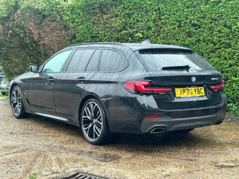 BMW 5 Series 520D M Sport AP70YBC Black #2
