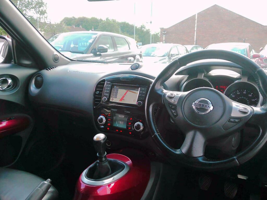 Nissan Juke Reverse Camera, Sat Nav Red #12