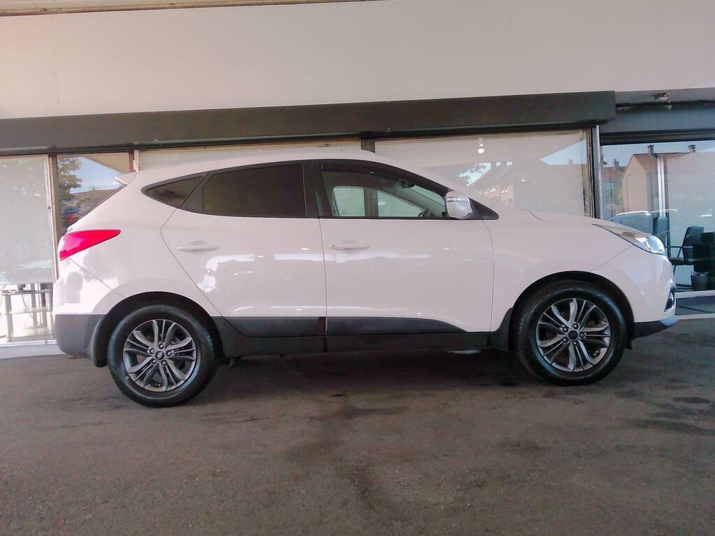 Hyundai Ix35 1.7 Crdi Se Euro 5 S S White #5