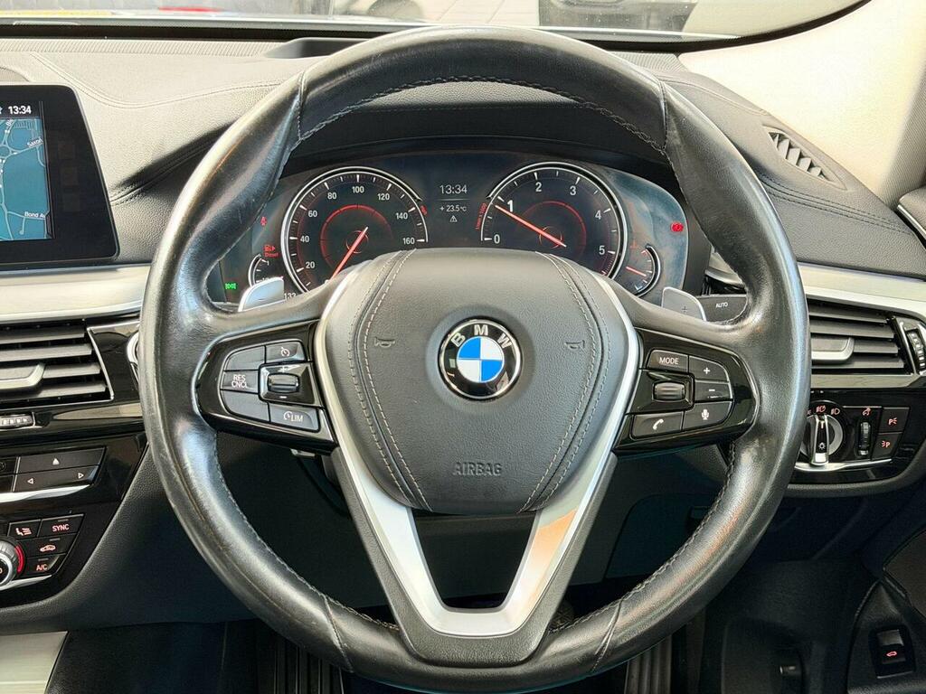 BMW 6 Series Gran Turismo 3L M Sport White #83