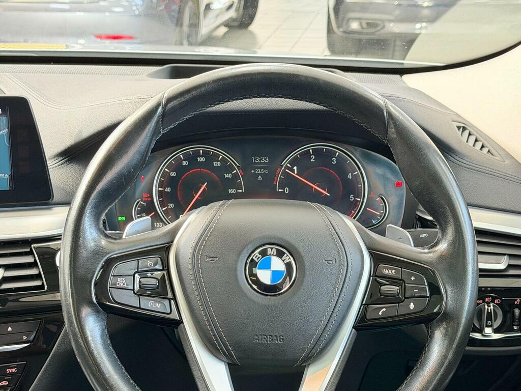 BMW 6 Series Gran Turismo 3L M Sport White #82
