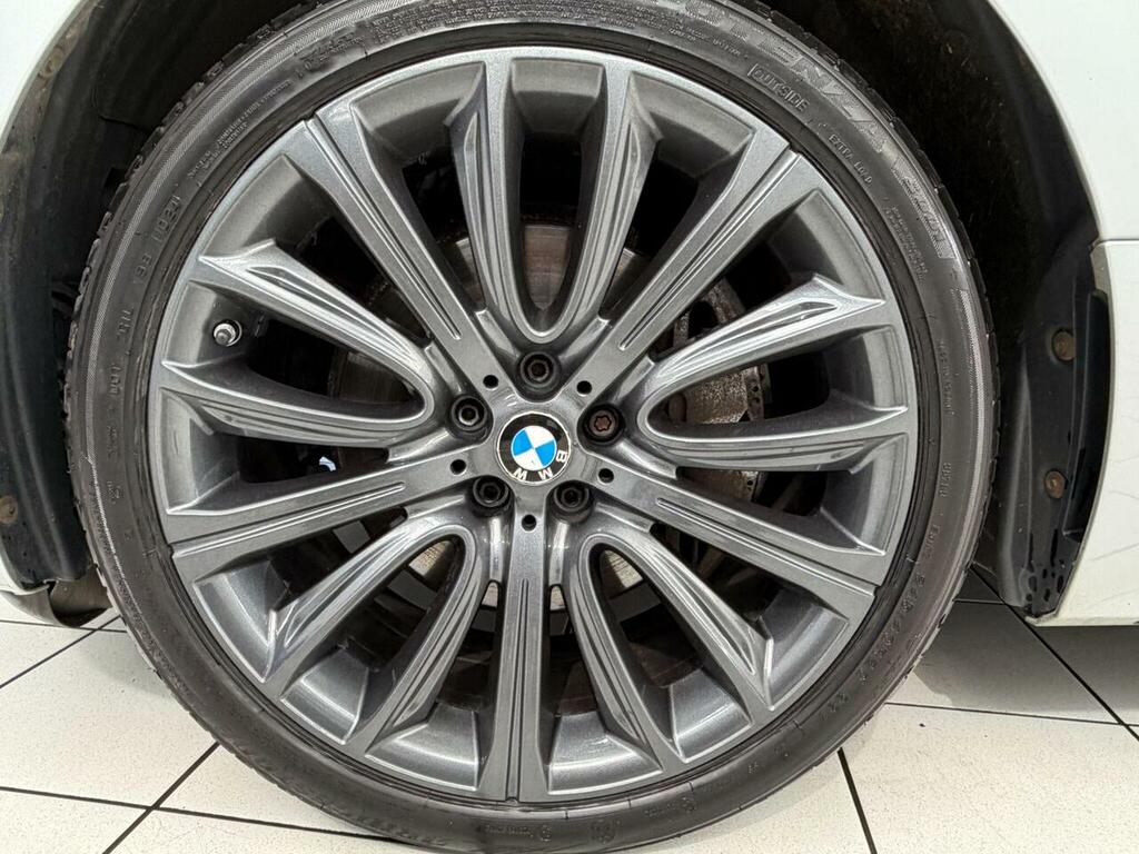 BMW 6 Series Gran Turismo 3L M Sport White #34