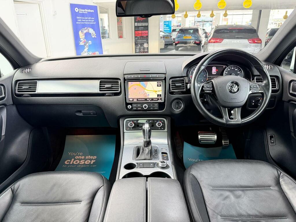 Volkswagen Touareg 3.0 Tdi V6 Bluemotion Tech R-line Tiptronic 4Wd Eu White