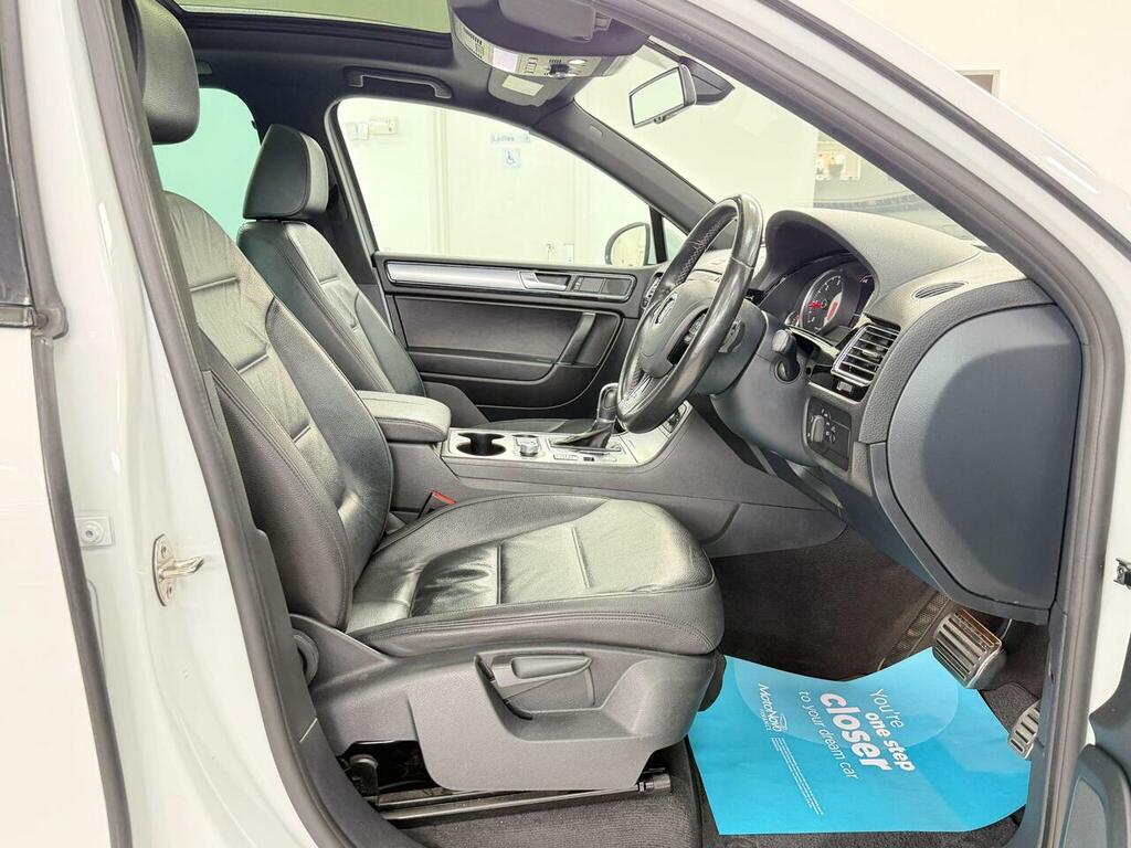 Volkswagen Touareg 3.0 Tdi V6 Bluemotion Tech R-line Tiptronic 4Wd Eu White #2