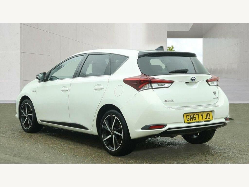 Toyota Auris 1.8 Vvt-h Gb25 Cvt Euro 6 Ss Safety Sense White #3