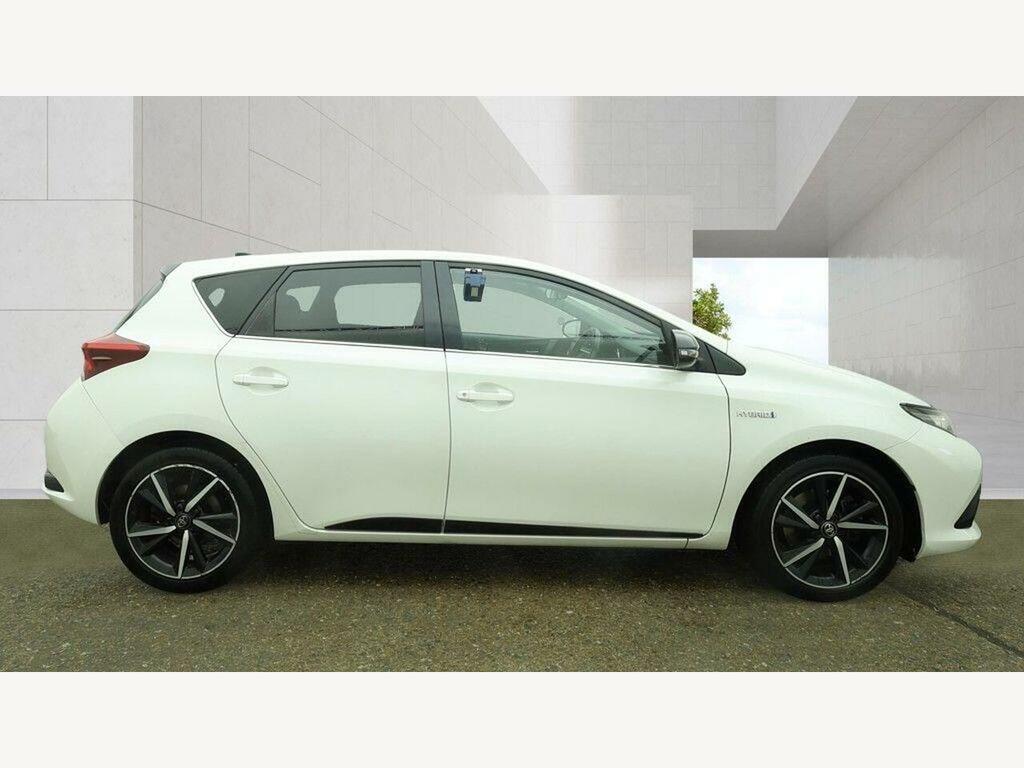Toyota Auris 1.8 Vvt-h Gb25 Cvt Euro 6 Ss Safety Sense White #5