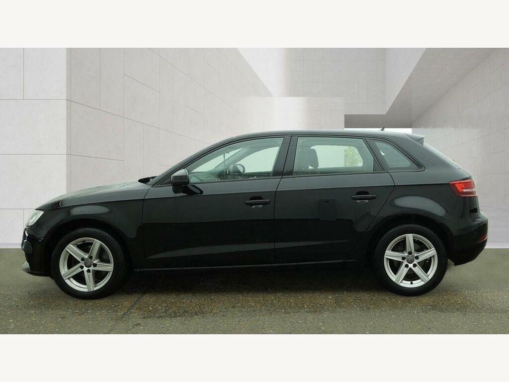 Audi A3 1.6 Tdi 30 Se Technik Sportback Euro 6 Ss YC68YBE Black #3