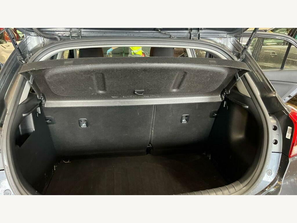 Kia RIO 2 White #11