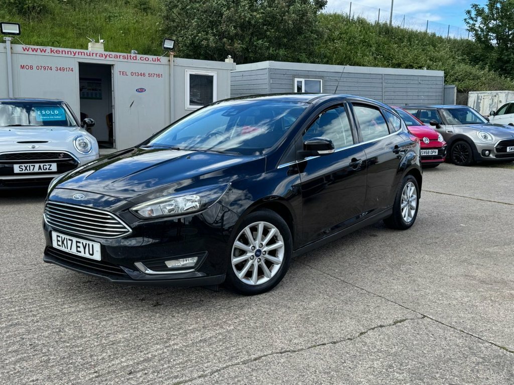 Ford Focus 1L Titanium Black