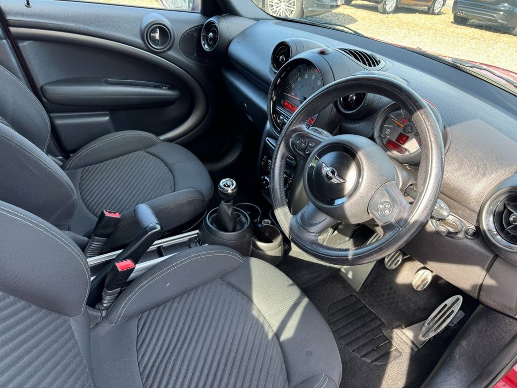 Mini Countryman Cooper S Red #11