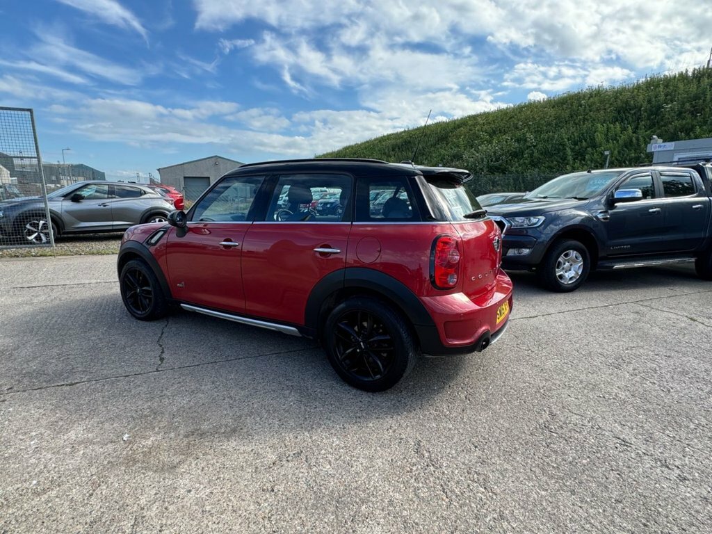 Mini Countryman Cooper S Red #9