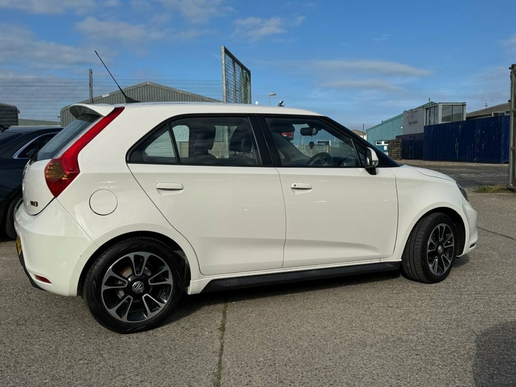 MG MG3 1.5L 3Style White #4
