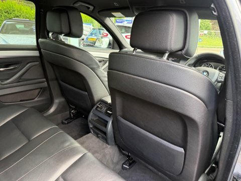 BMW 5 Series 520D M Sport Yellow #16