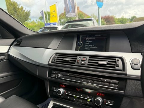 BMW 5 Series 520D M Sport Yellow #20