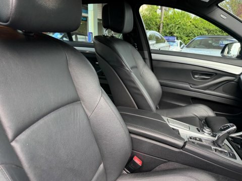 BMW 5 Series 520D M Sport Yellow #14