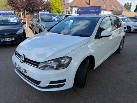 Volkswagen Golf 1.6 Tdi Bluemotion LG13LTE  #3